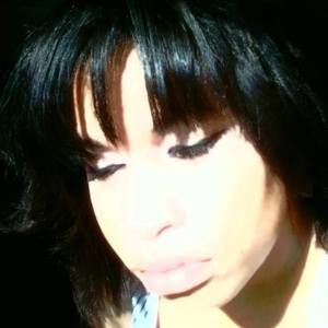 Meet your Posher, Sabine